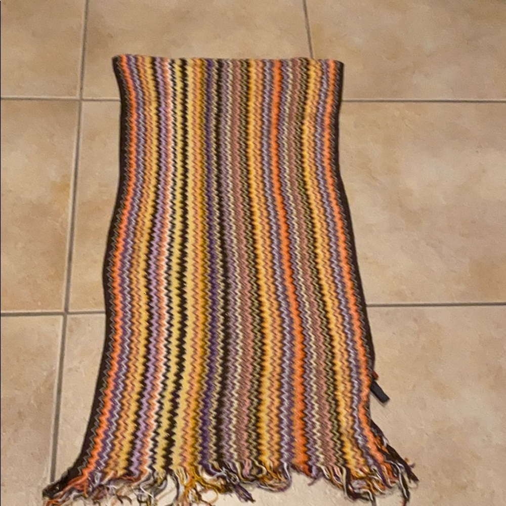 Brand new authentic Missoni scarf